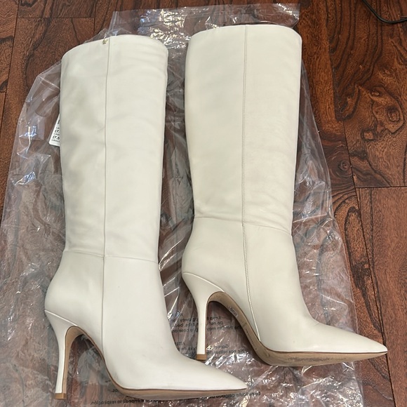 Larroude The Kate Boot in Ivory Sz 7.5 Revolve SOLD OUT - Picture 2 of 5